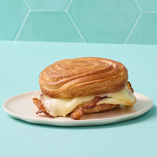 4124_HFM_UE 1200x800